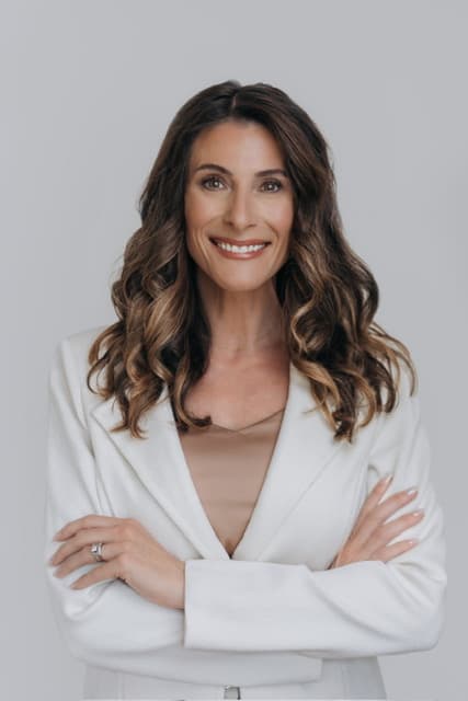 Carrie Adams